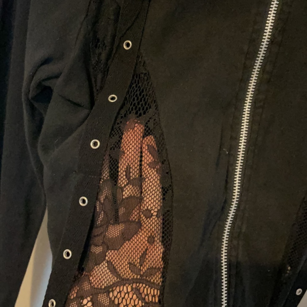 Shirt - Picture 2 of 2
